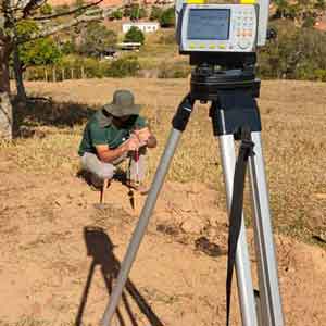 Demarcação de lotes topografia da TOPO ADM