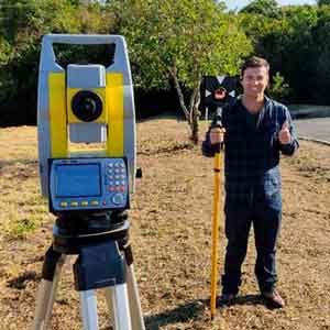 Levantamento planialtimétrico e topográfico da TOPO ADM