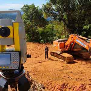 Levantamento planialtimétrico para loteamento da TOPO ADM