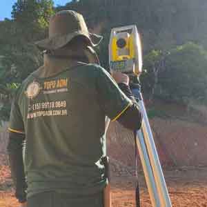 Levantamento planialtimétrico para loteamento da TOPO ADM